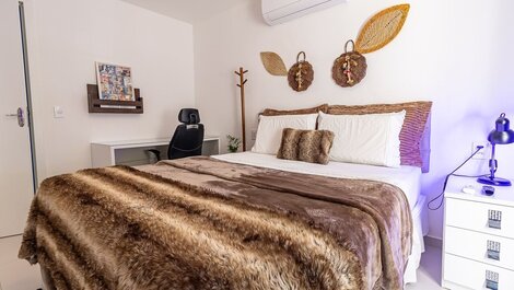 Balcony apartment 30 meters from the beach and garage