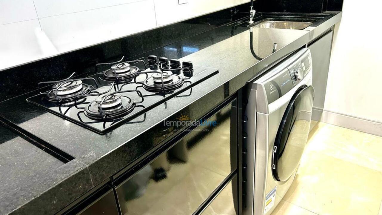 Apartamento para aluguel de temporada em Bombinhas (Praia de Bombas)