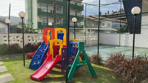 APARTAMENTO DE ALTO STANDARD, NUEVO, TERRAZO CLUBE, 02 DORMITORIOS, PISCINA