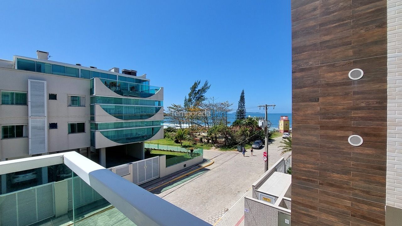 Apartment for vacation rental in Bombinhas (Praia de Bombinhas)