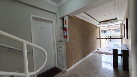 Apartamento con 2 dormitorios en Bombinhas!