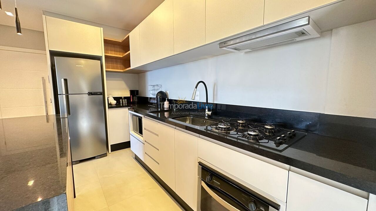 Apartment for vacation rental in Bombinhas (Canto Grande)