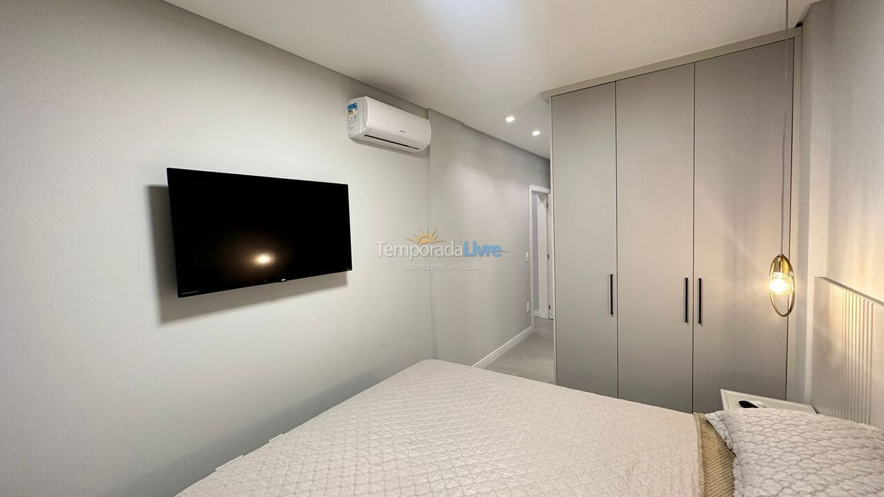 Apartment for vacation rental in Bombinhas (Canto Grande)