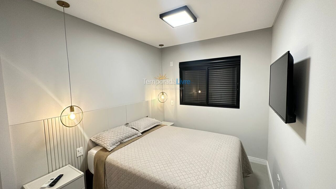 Apartment for vacation rental in Bombinhas (Canto Grande)