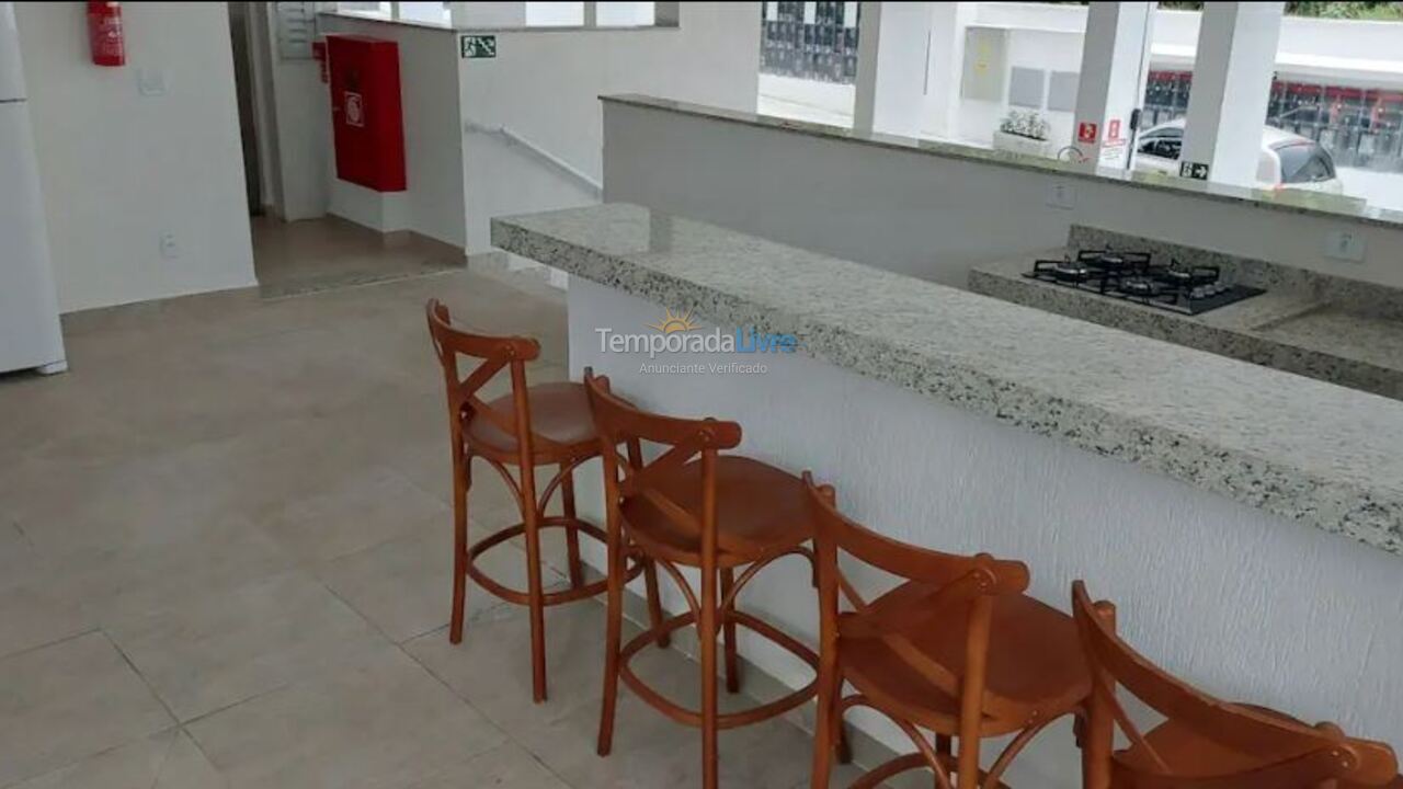 Apartamento para aluguel de temporada em Ubatuba (Praia Grande)