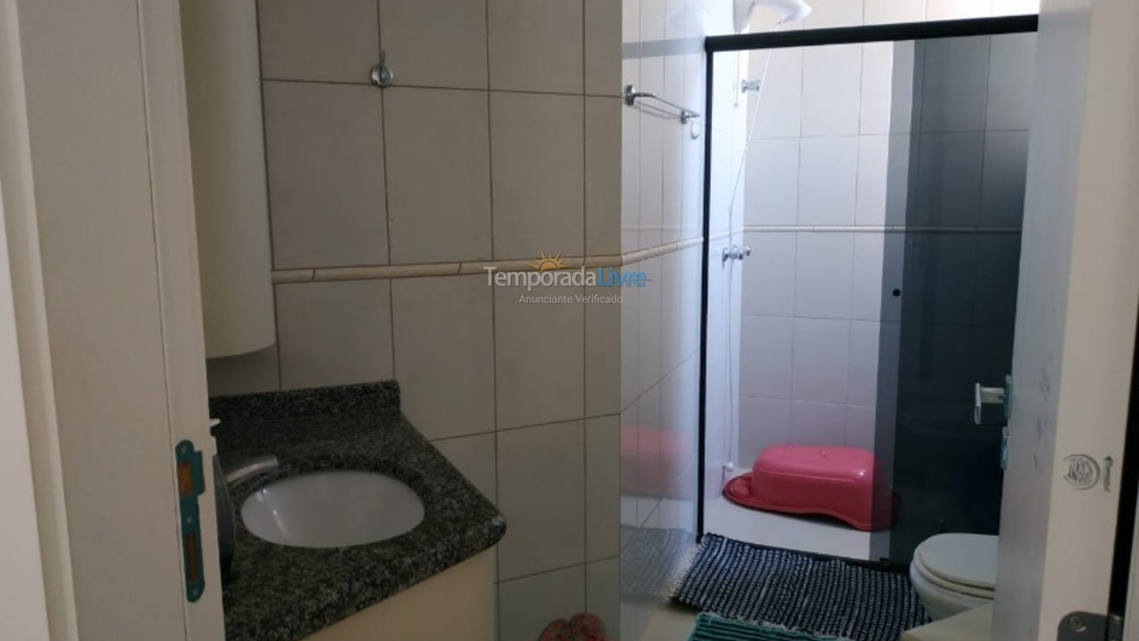 Apartamento para alquiler de vacaciones em Itapema (Meia Praia)
