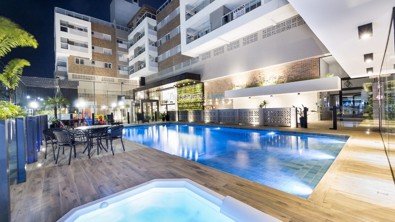 Apartamento para aluguel de temporada em Bombinhas (Praia de Bombas)