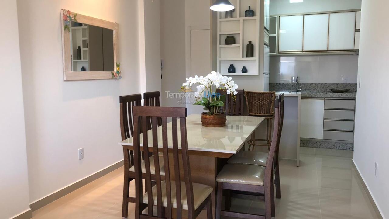 Apartamento para aluguel de temporada em Bombinhas (Canto Grande)