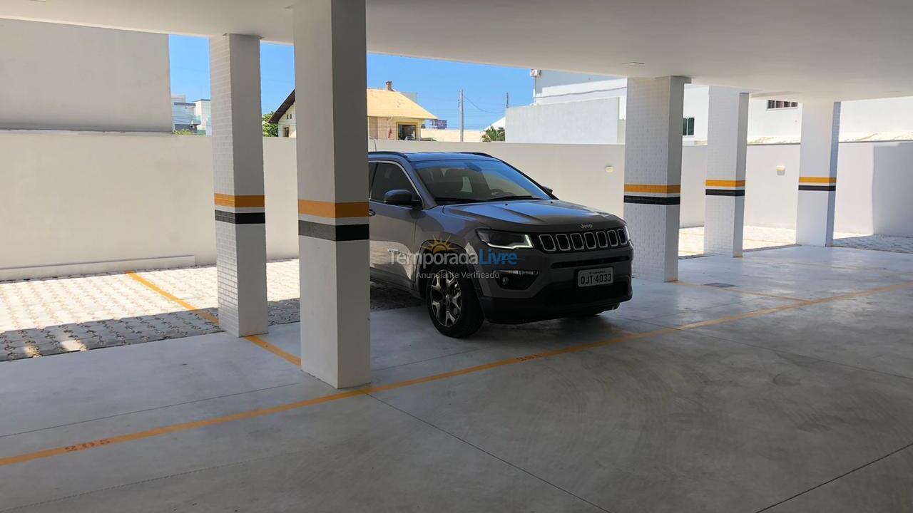 Apartamento para aluguel de temporada em Bombinhas (Canto Grande)