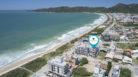 APARTMENT NEAR THE BEACH FOR UP TO 9 PEOPLE
