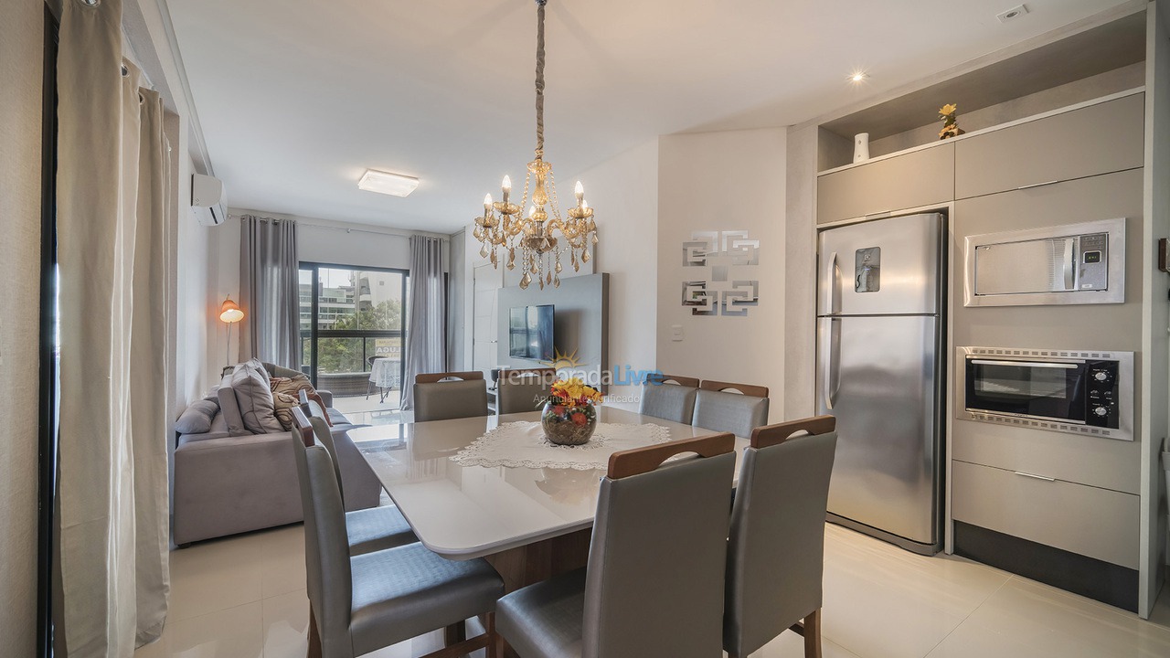 Apartment for vacation rental in Bombinhas (Canto Grande)