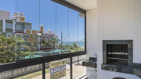 APARTMENT NEAR THE BEACH FOR UP TO 9 PEOPLE