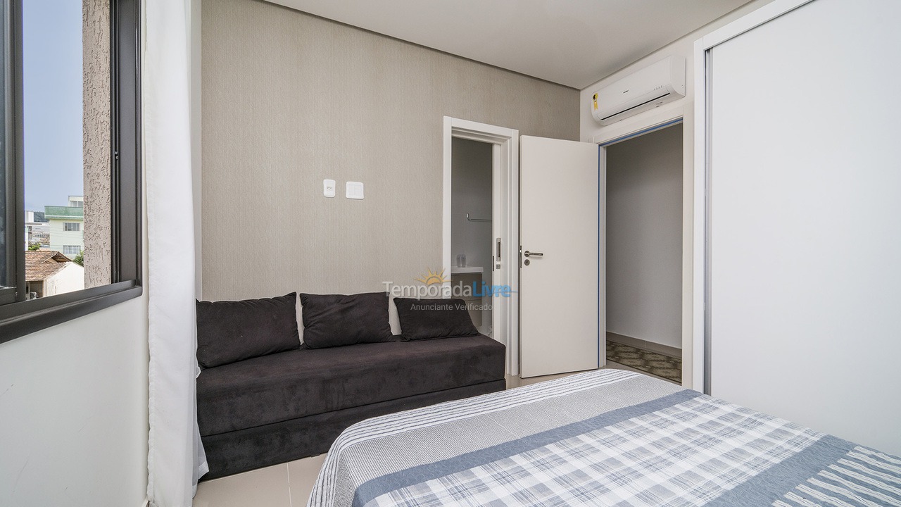 Apartment for vacation rental in Bombinhas (Canto Grande)