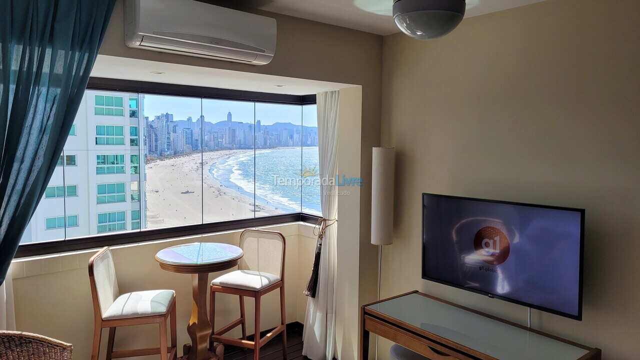 Apartamento para aluguel de temporada em Balneário Camboriú (Barra Sul)