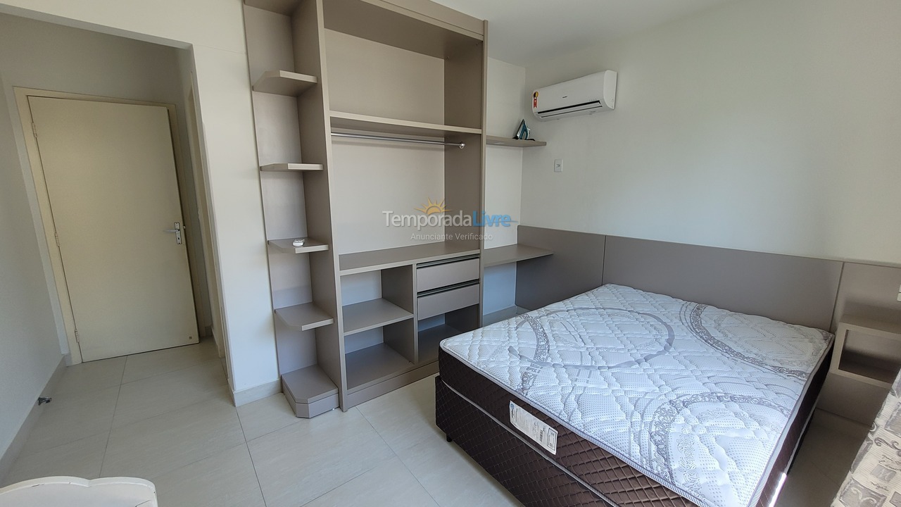 Apartamento para alquiler de vacaciones em Bombinhas (Praia de Bombas)