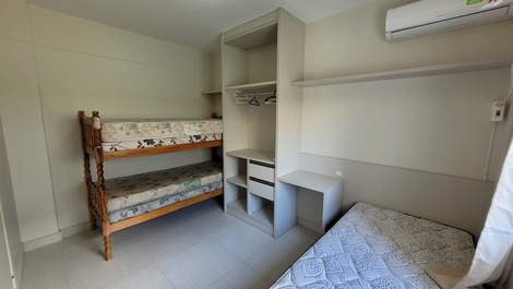 HERMOSO APARTAMENTO SOBRE AVENIDA PRINCIPAL DE BOMBAS