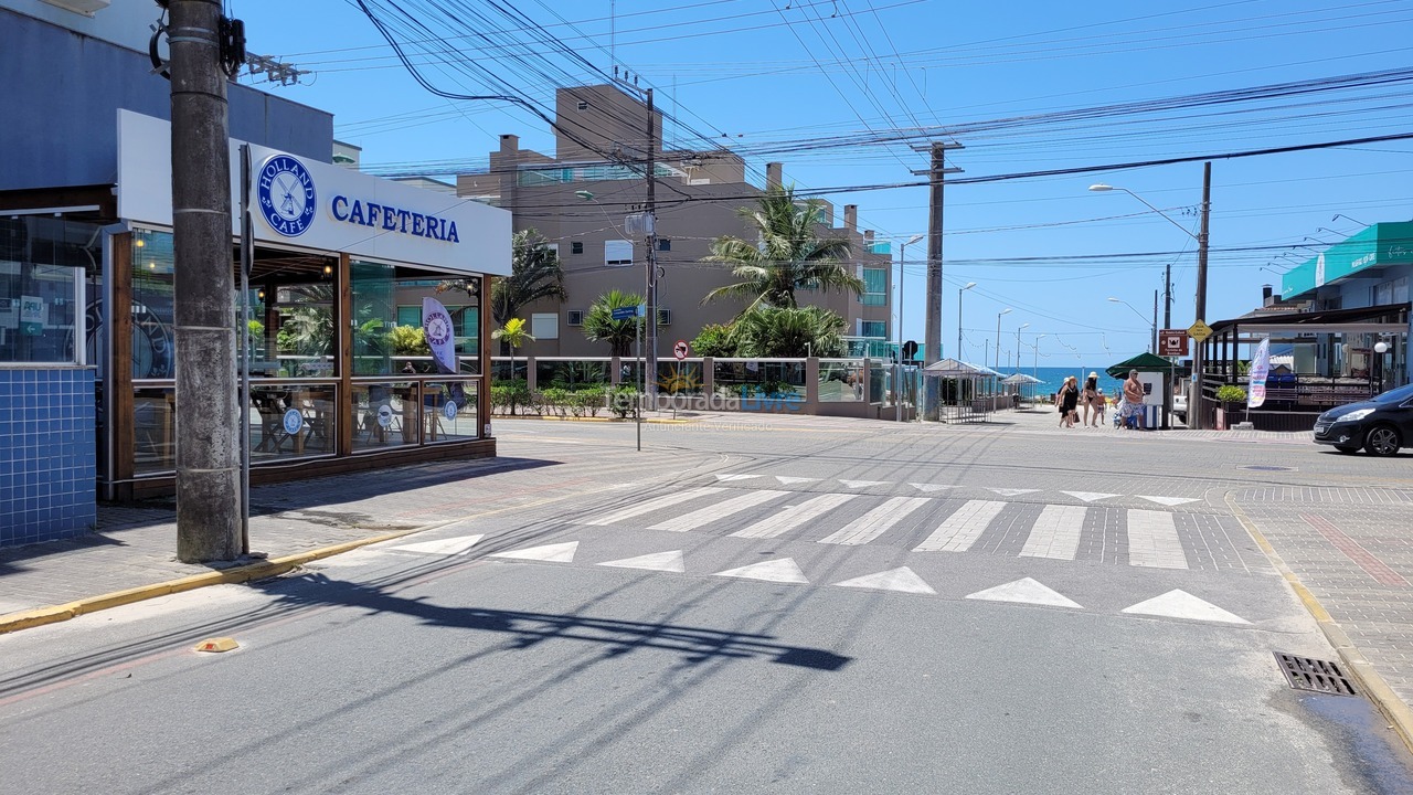 Apartamento para alquiler de vacaciones em Bombinhas (Praia de Bombas)