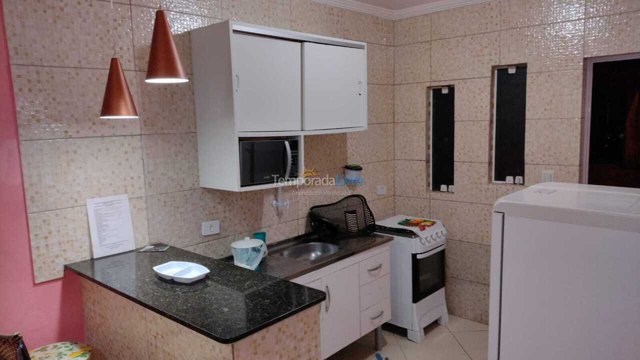 Apartamento para aluguel de temporada em Ubatuba (Maranduba)