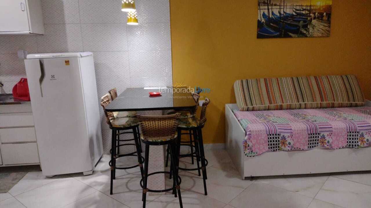 Apartamento para aluguel de temporada em Ubatuba (Maranduba)