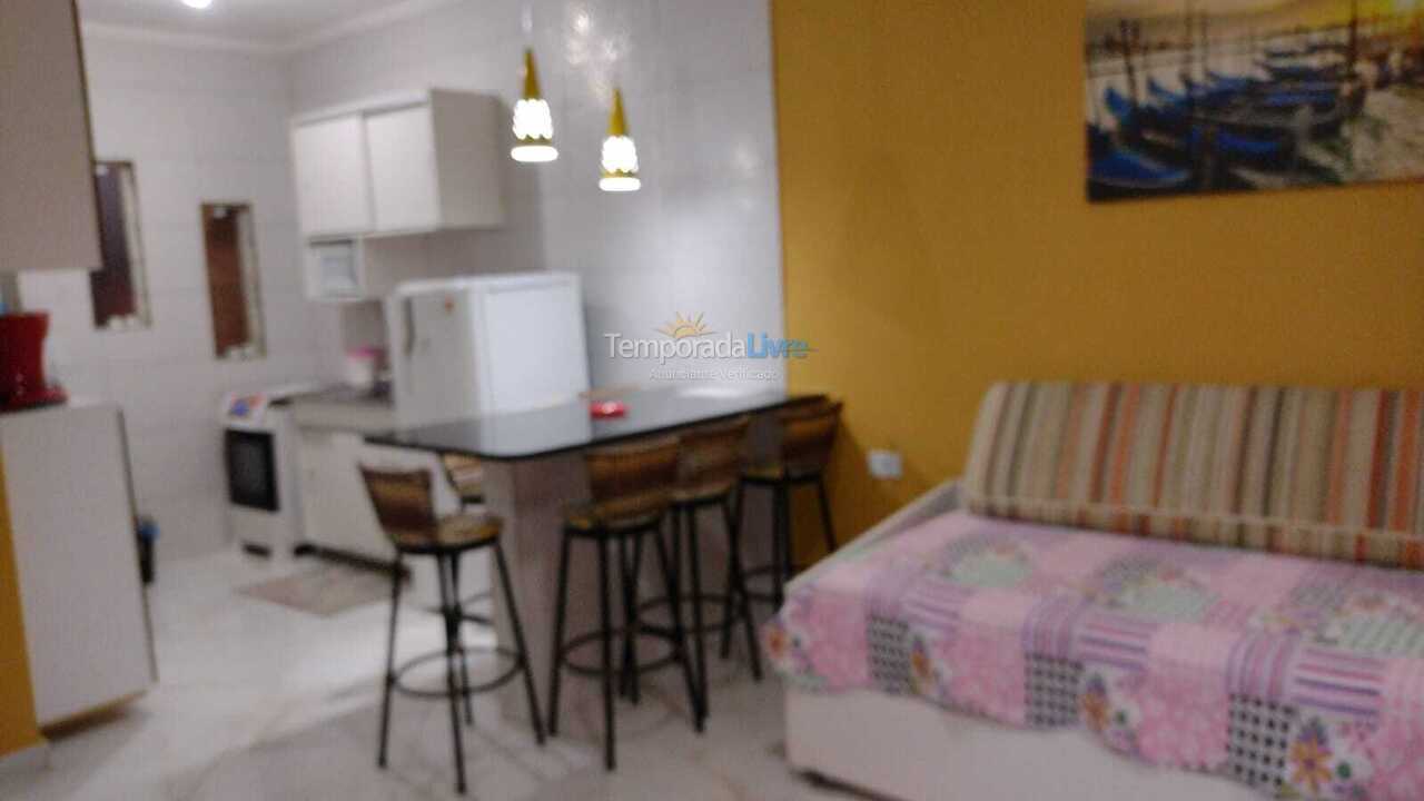 Apartamento para aluguel de temporada em Ubatuba (Maranduba)