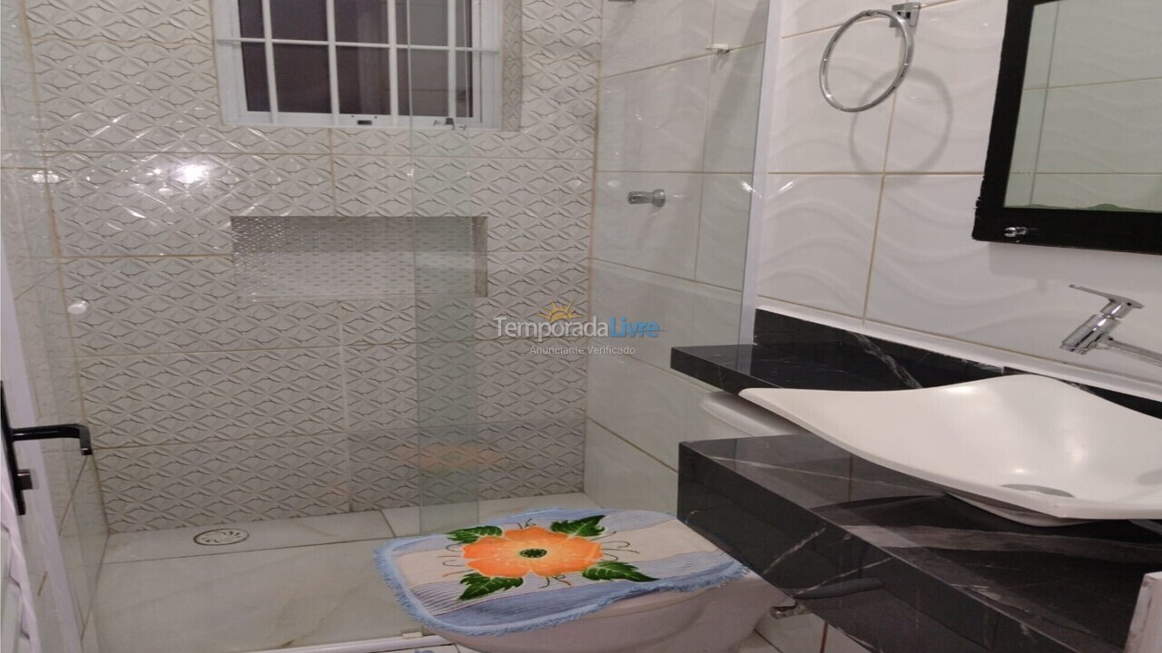 Apartamento para aluguel de temporada em Ubatuba (Maranduba)