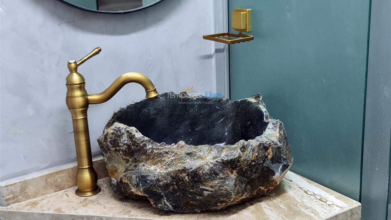 Apartment for vacation rental in Guarujá (Pitangueiras)