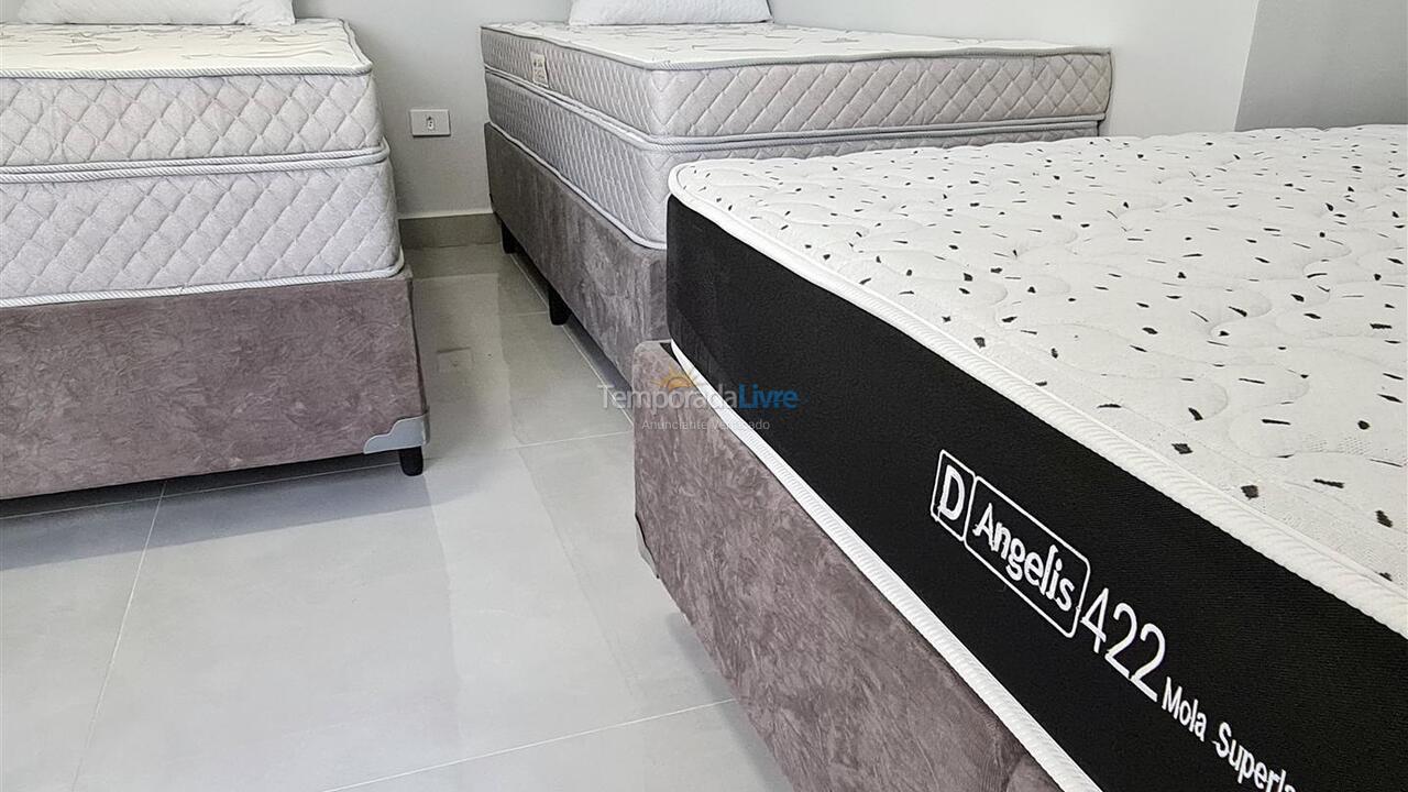 Apartamento para alquiler de vacaciones em Guarujá (Pitangueiras)