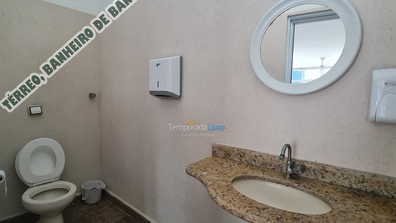 Apartment for vacation rental in Guarujá (Pitangueiras)