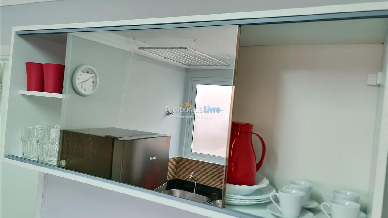 Apartamento para alquiler de vacaciones em Guarujá (Pitangueiras)