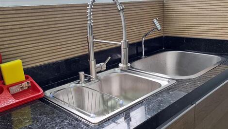 1 dormitorio ¡Pie en la arena! Pitangueiras Guarujá, Hidrojacuzzi, Wi-Fi