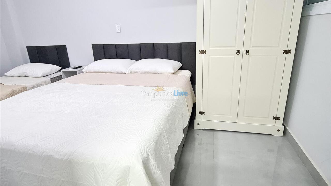 Apartamento para alquiler de vacaciones em Guarujá (Pitangueiras)