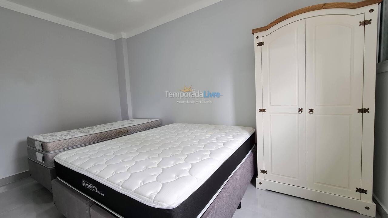 Apartamento para alquiler de vacaciones em Guarujá (Pitangueiras)