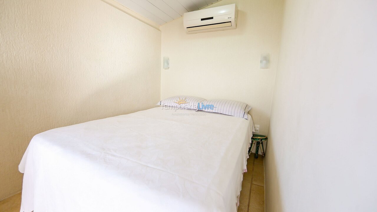 Apartamento para aluguel de temporada em Florianópolis (Jurere Tradicional)