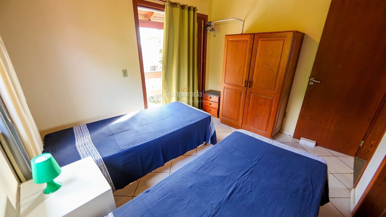 Apartamento para aluguel de temporada em Florianópolis (Jurere Tradicional)