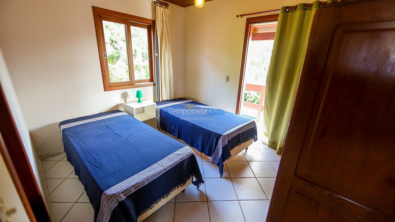 Apartamento para aluguel de temporada em Florianópolis (Jurere Tradicional)
