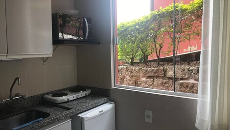 Residencial Jurerê - Casa Tomate: Garden Suite, a 350 metros de la playa Aire acondicionado
