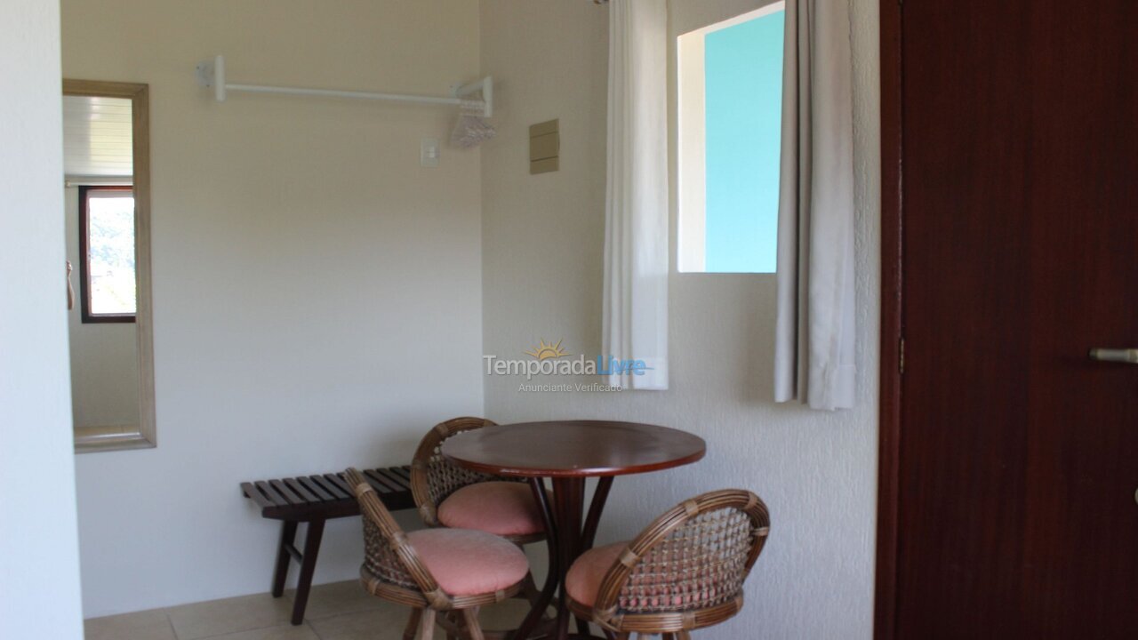 Apartamento para aluguel de temporada em Florianópolis (Jurere Tradicional)