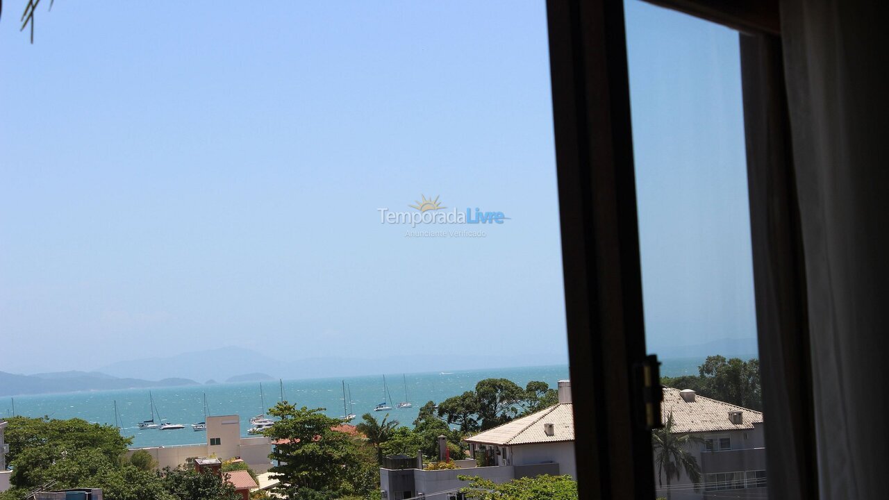 Apartamento para aluguel de temporada em Florianópolis (Jurere Tradicional)