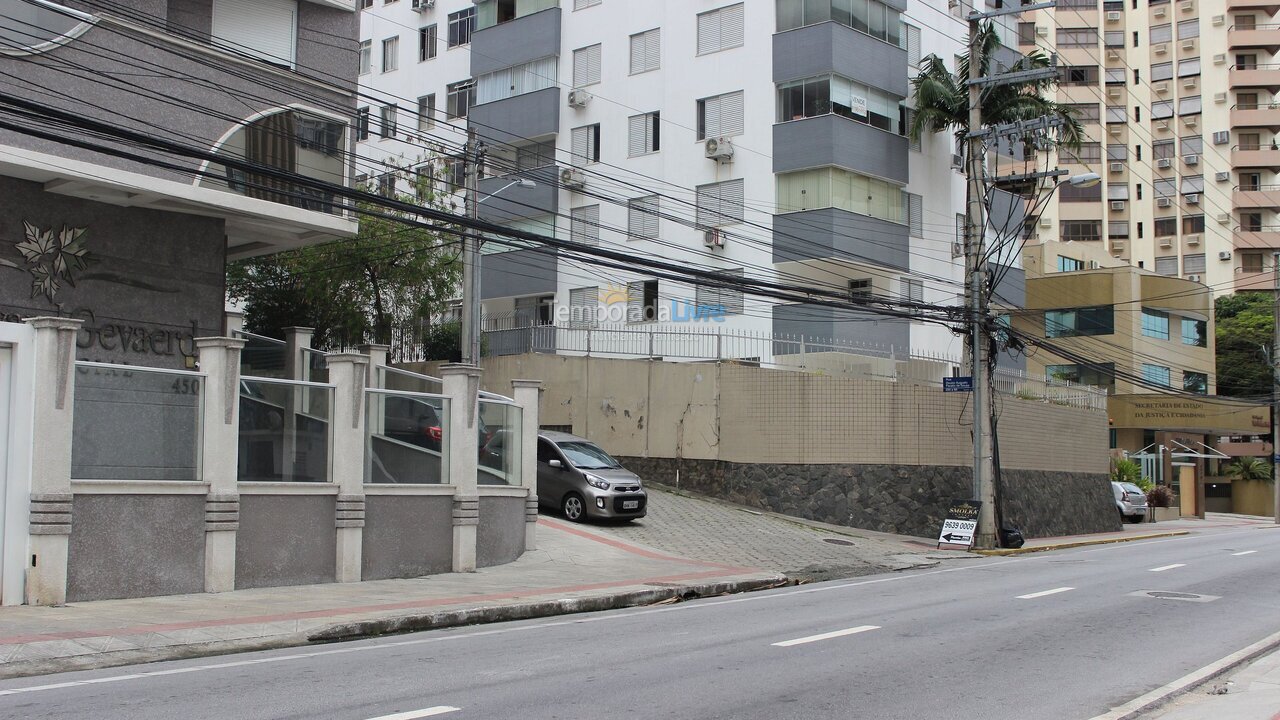 Apartamento para aluguel de temporada em Florianópolis (Centro)