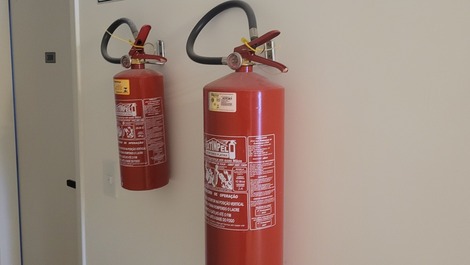 Ap. Ubatuba, Wifi, Smart TV, 2 suites, espacio cubierto, piscina.