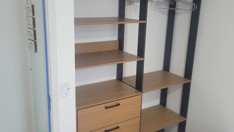 Ap. Ubatuba, Wifi, Smart TV, 2 suites, espacio cubierto, piscina.