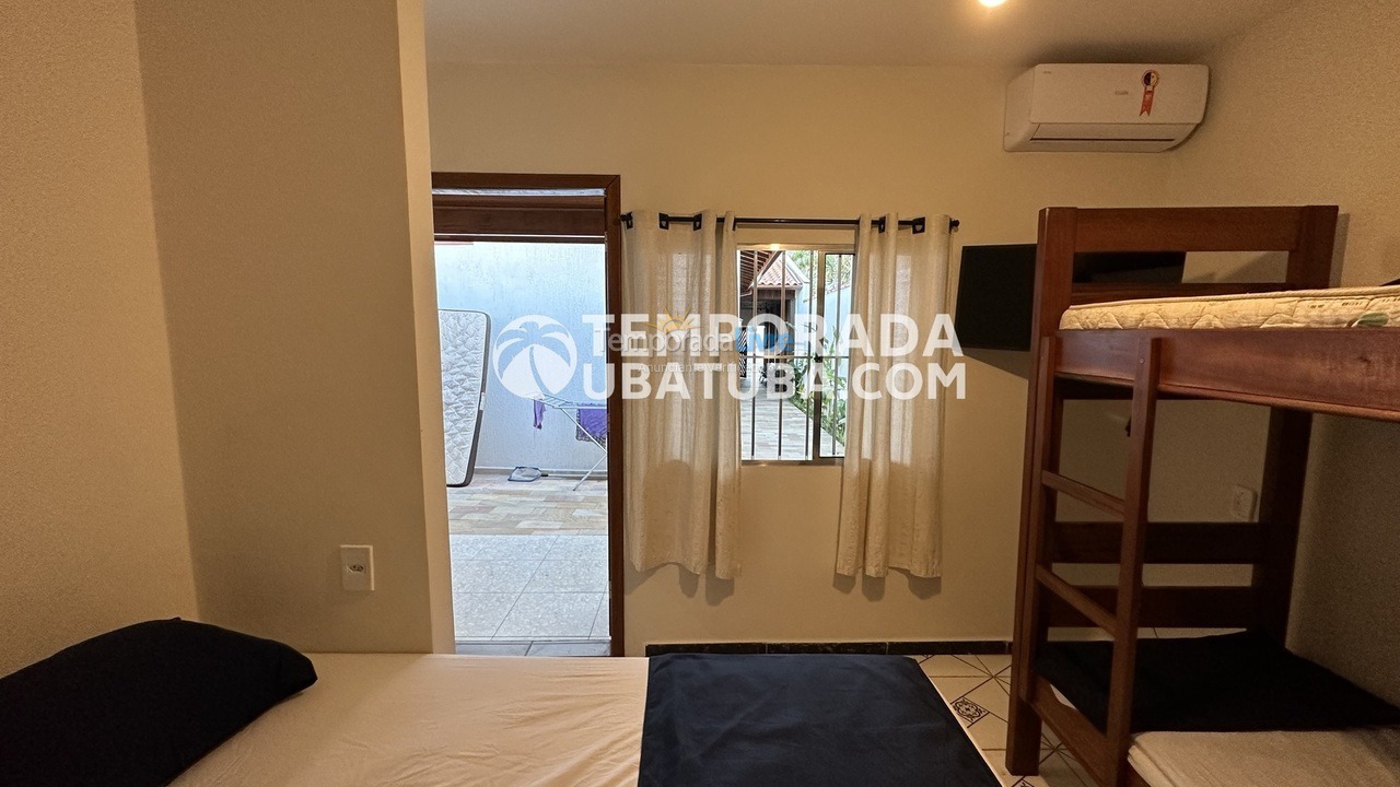 Casa para aluguel de temporada em Ubatuba (Praia Grande)