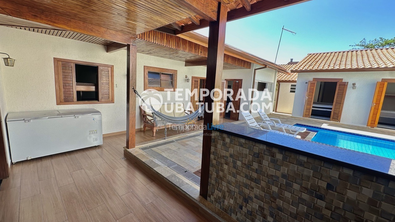 Casa para aluguel de temporada em Ubatuba (Praia Grande)
