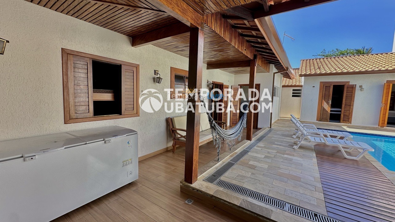 Casa para aluguel de temporada em Ubatuba (Praia Grande)