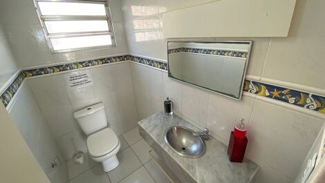 CASA BEIRA MAR, CALÇADÃO DA PRAIA DE BOMBAS, 04 SUÍTES, P/14 PESSOAS