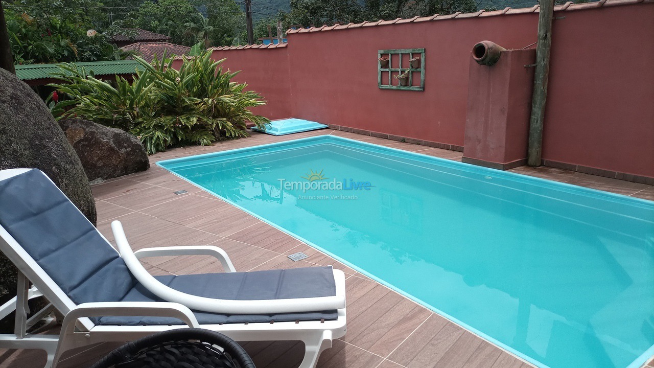Casa para alquiler de vacaciones em Ubatuba (Ubatumirim)