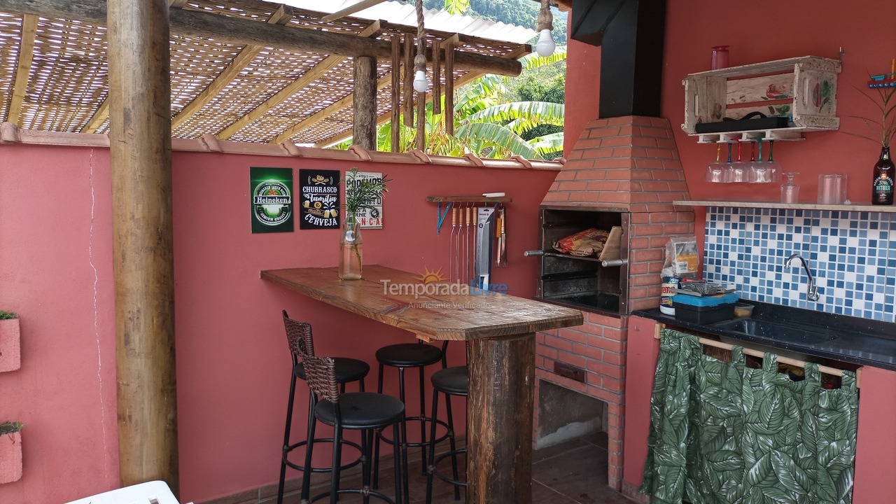 Casa para alquiler de vacaciones em Ubatuba (Ubatumirim)