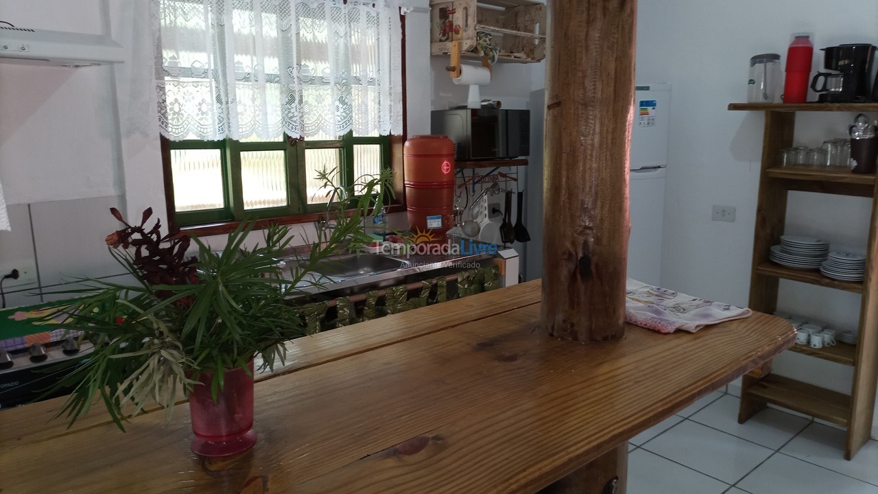 Casa para alquiler de vacaciones em Ubatuba (Ubatumirim)