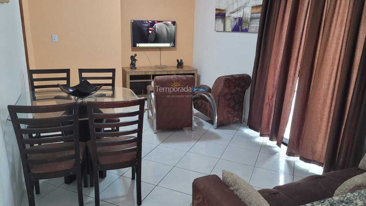 Apartamento para aluguel de temporada em Praia Grande (Vila Guilhermina)