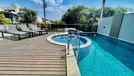 Cobertura Duplex de Alto Padrão! Com Piscina no Condomínio